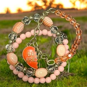 🩷Pretty~In~Pinks Bracelets